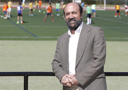 Vicente Añó, nou director del Servei d'Educació Física i Esports
